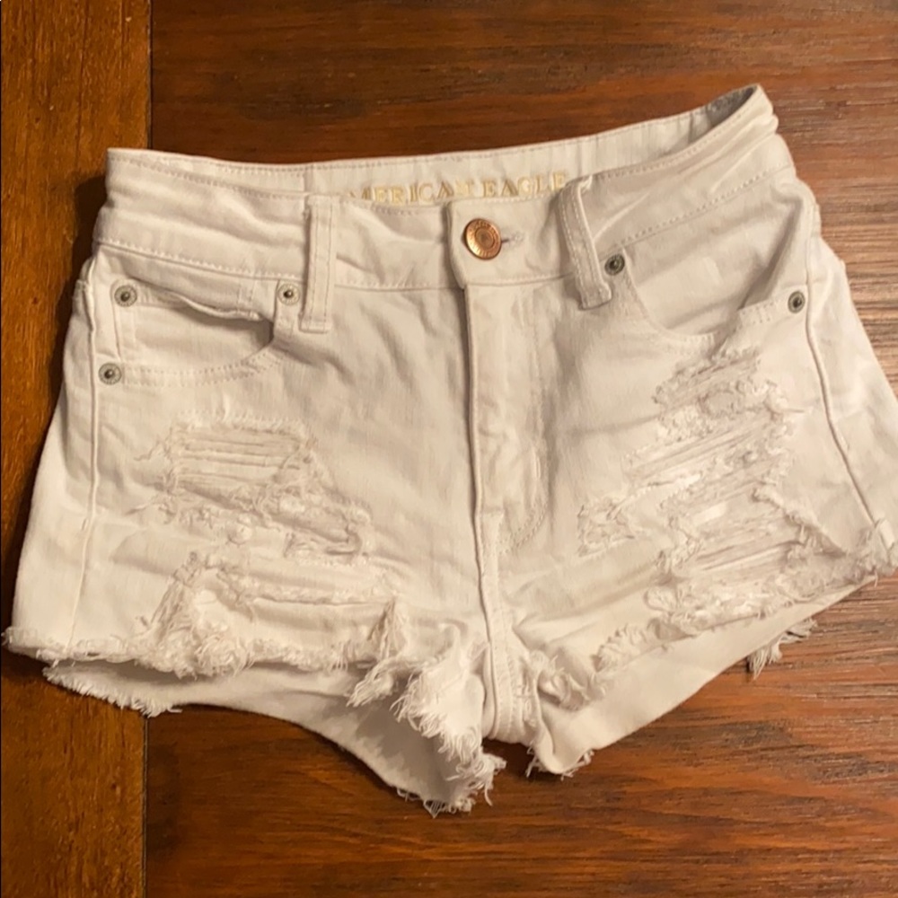 American Eagle white shorts size 00 super stretch